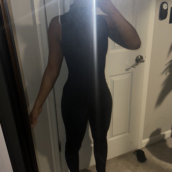 Small Black SKIMS Body Suit - Picture 2 of 5